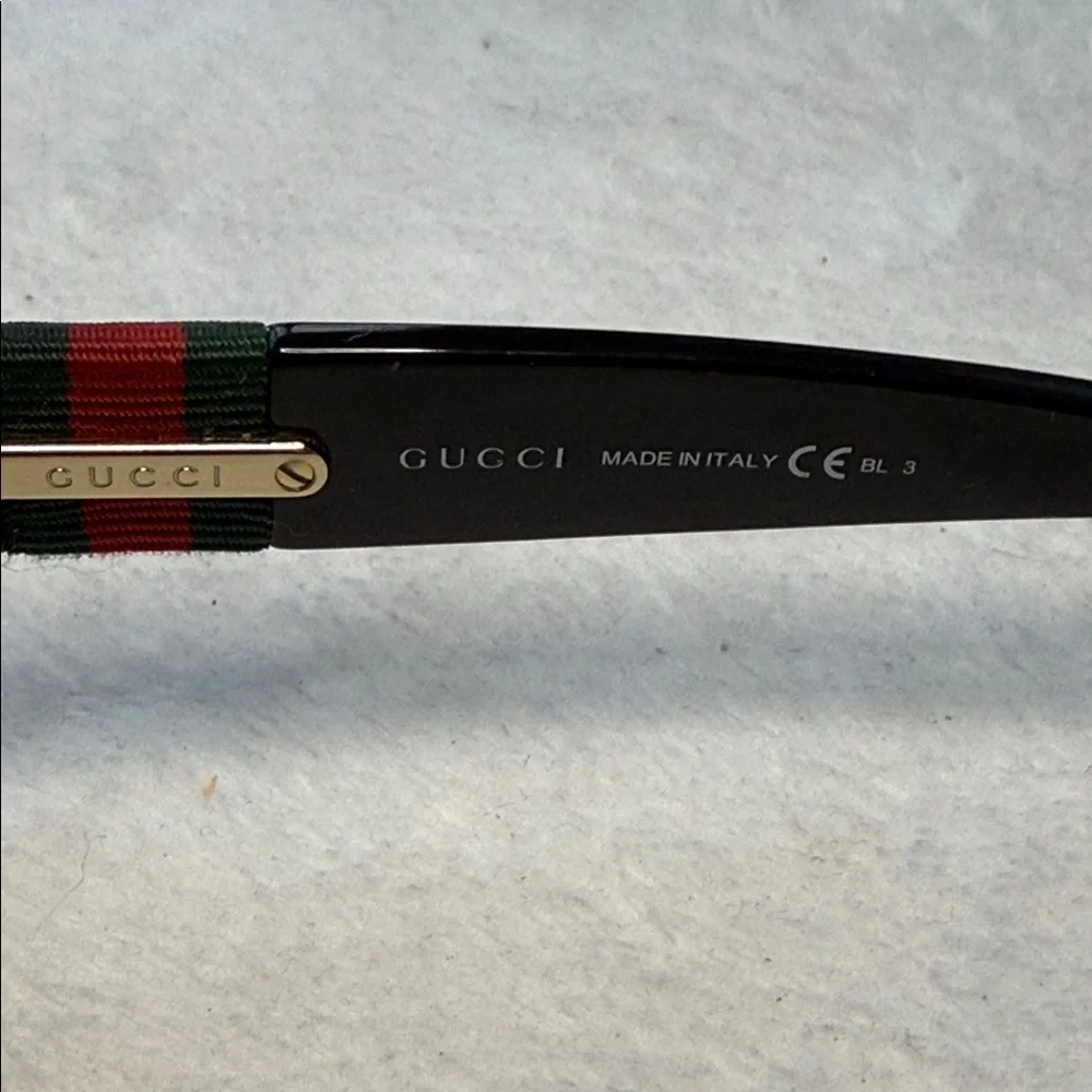 Gucci Fashion Black Polarized Colored Stripes Optyl Sunglasses Made in Italy - Picture 4 of 9